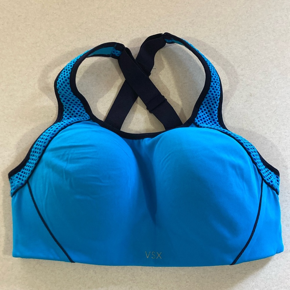 Victoria’s Secret sport racer back bra with good support 34D
